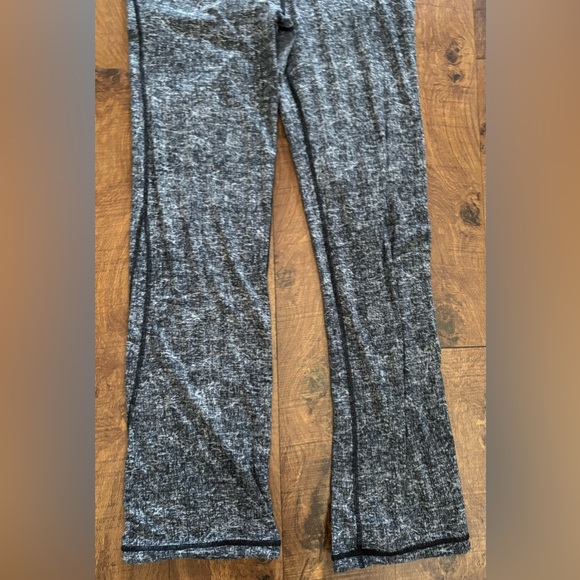 Knockout by Victoria secret VSX sport yoga pants Sz large - Picture 5 of 9